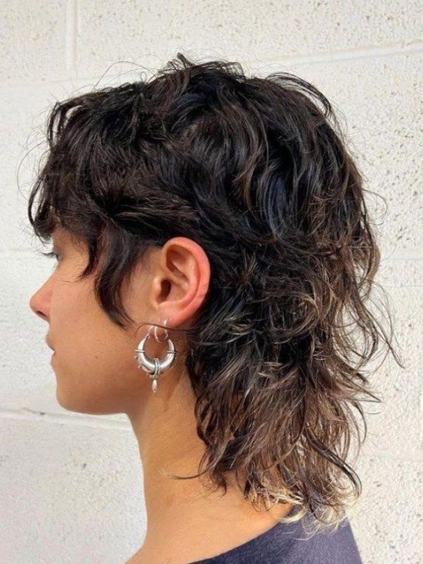 Gender-Neutral Shag Style