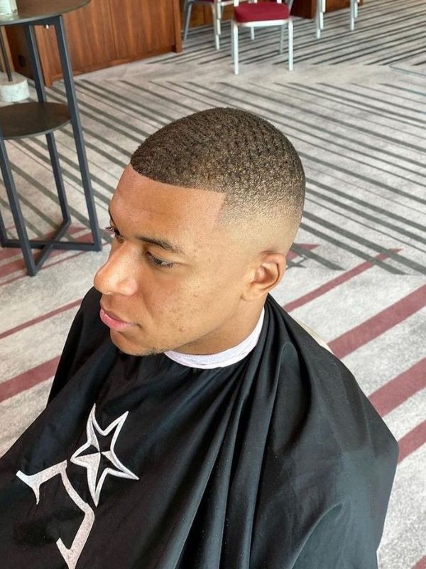 Kylian Mbappé – Buzz Cut