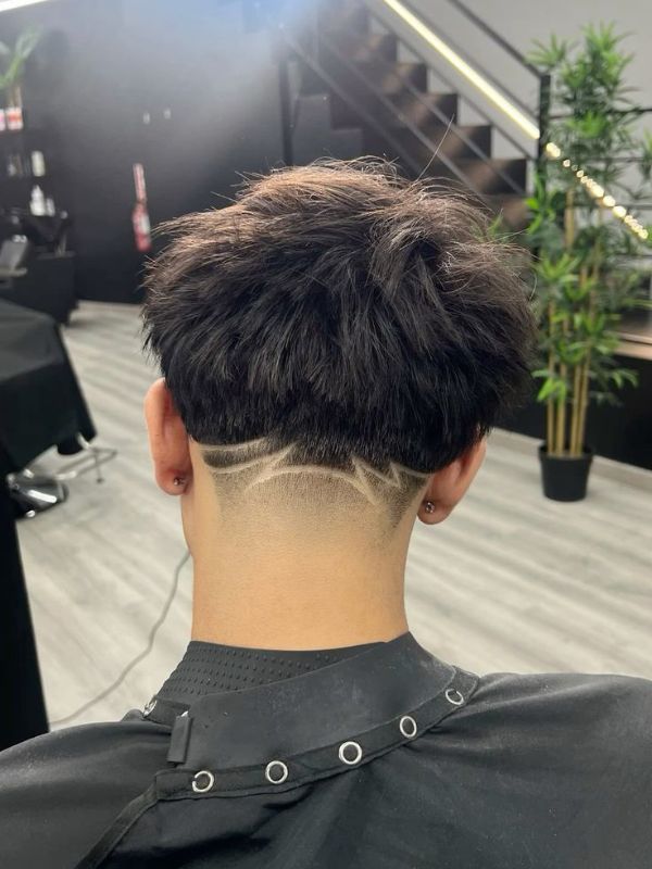 Low Taper Fade with Design