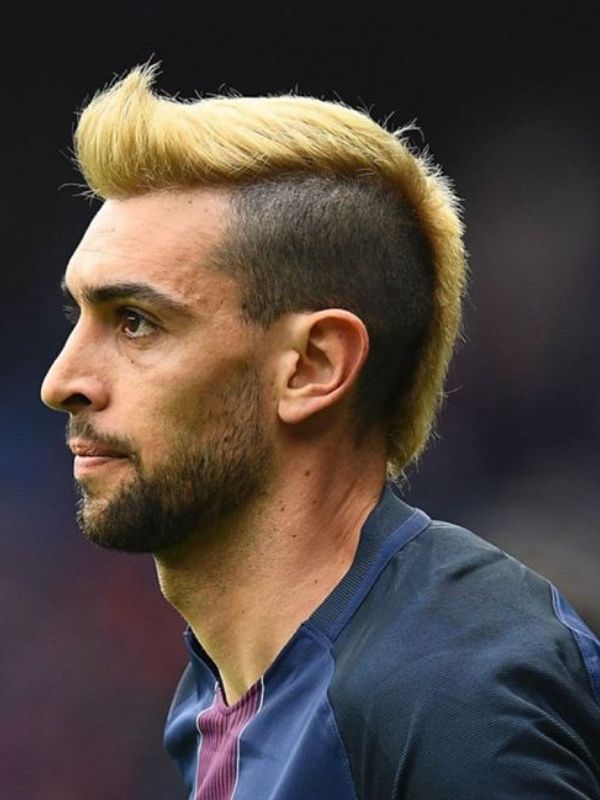 Paul Scharner's Tri-Color Mohawk