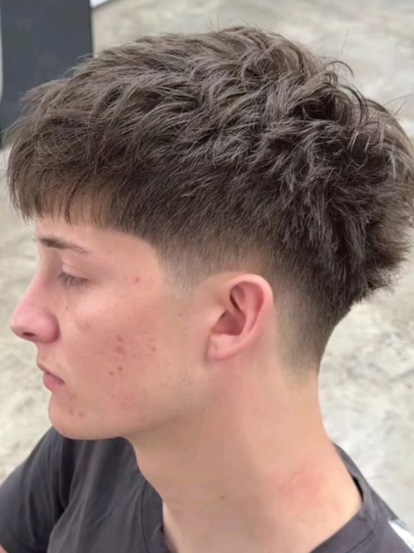 Textured Crop + Low Taper