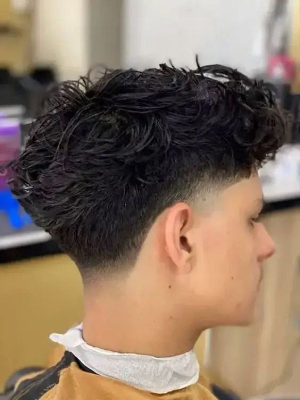 Short Hair Low Taper Fade
